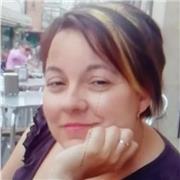 Licenciada con experiencia da clases de latín y lengua castellana a todos los niveles